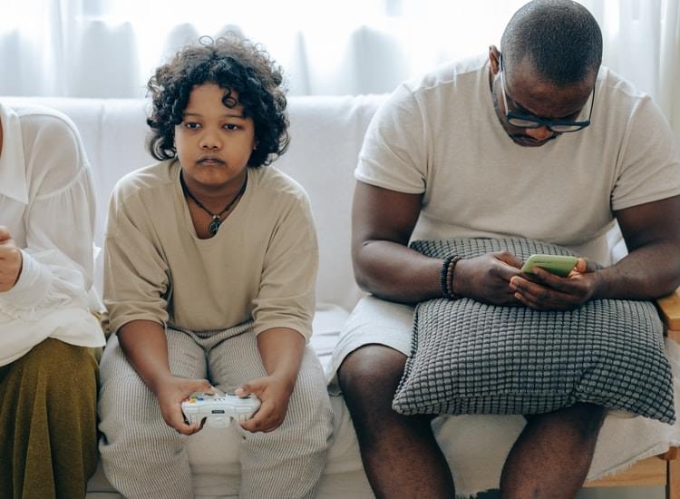 Dots Is a Simple, but Fun and Addicting Game for All Ages